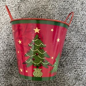 Red and Green Holiday Tree Bucket